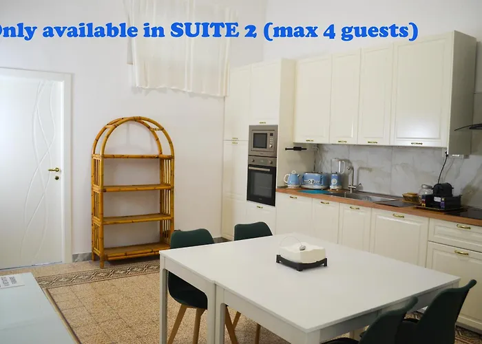 Konukevi Centro Harmony House 3*